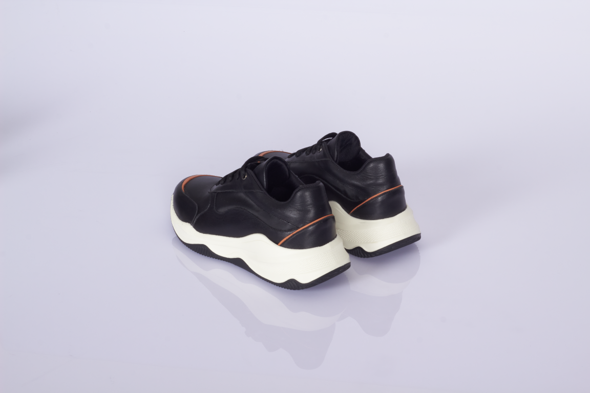 Siyah Deri Kadın Spor Ayakkabı & Sneakers